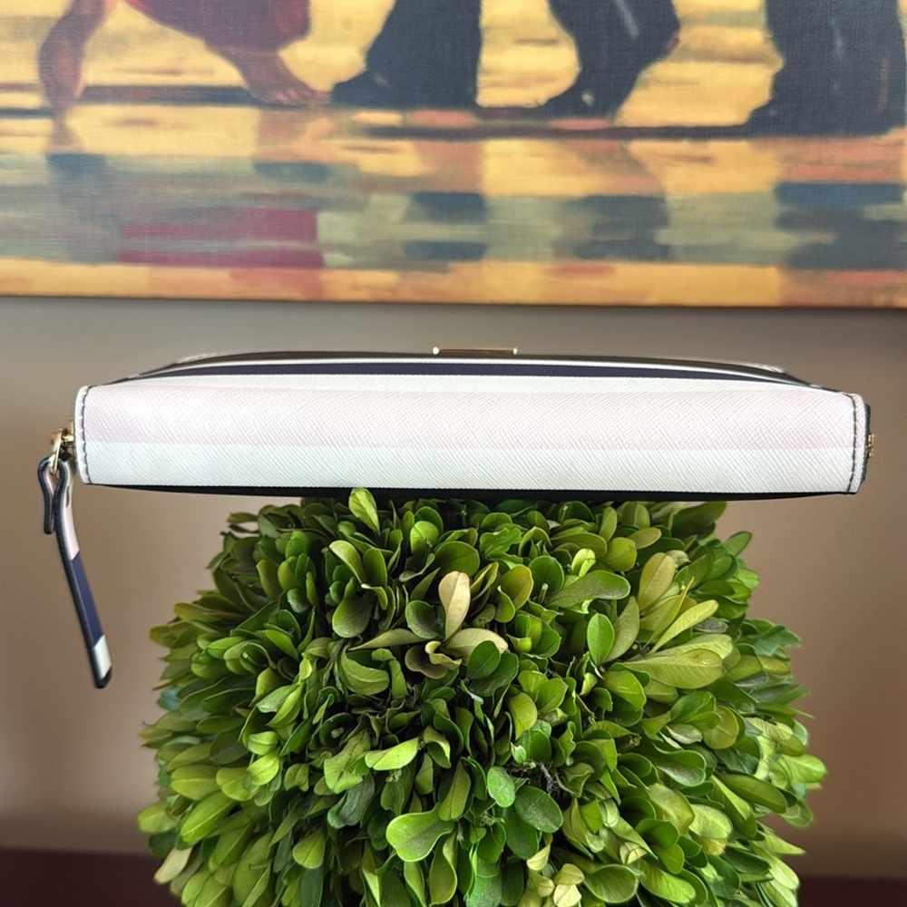 KATE SPADE ♠️ New York 🖤Neda🖤 LAUREL WAY PRINTED CRUISE STRIPE WALLET 🌟EUC🌟 - Picture 10 of 17